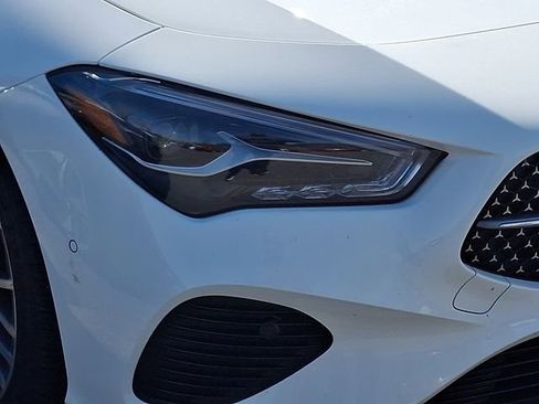 Used 2025 Mercedes-Benz CLA 250 4MATIC image 8