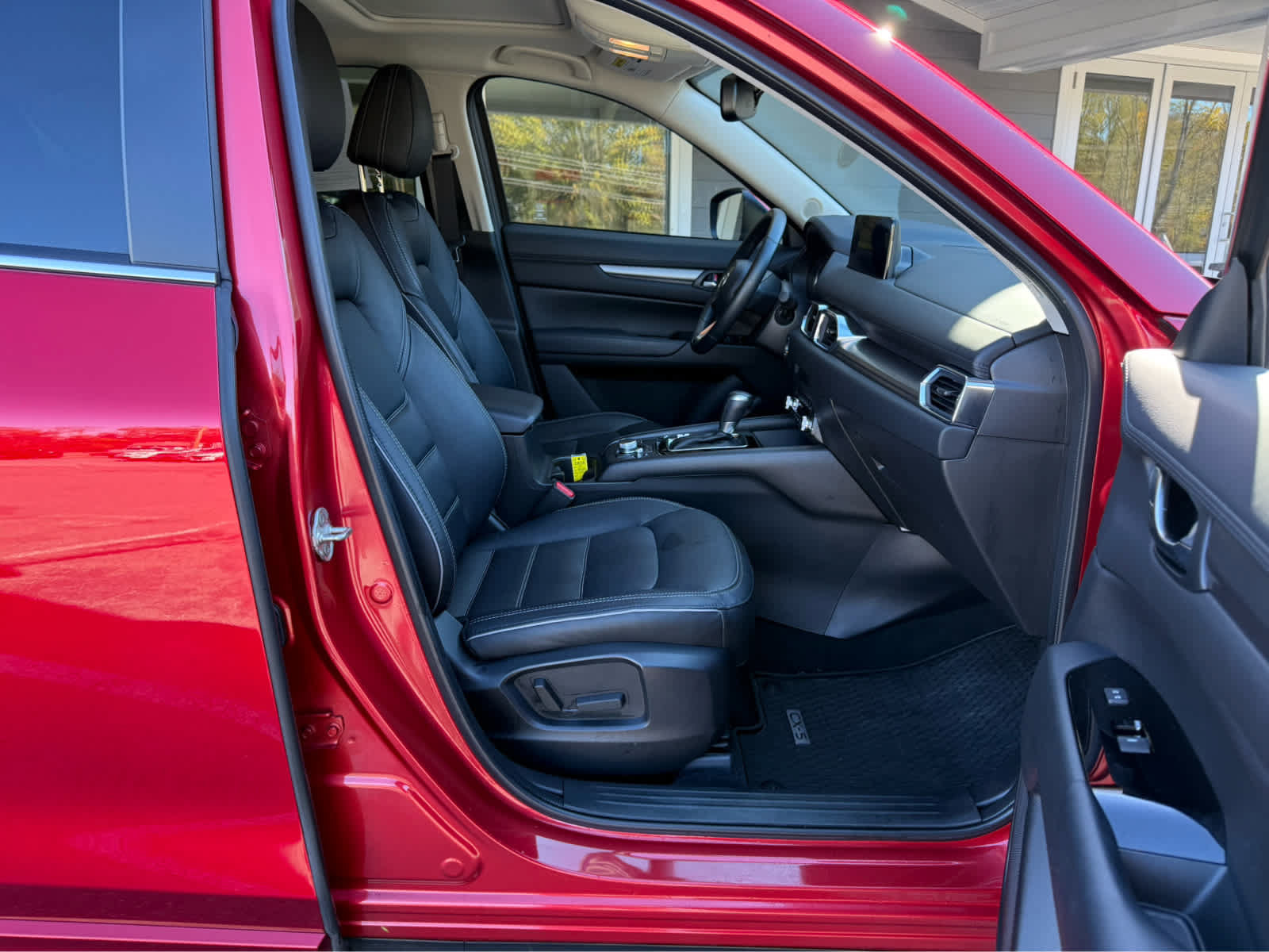 Used 2025 MAZDA CX-5 AWD 2.5 S w/ Preferred Package image 17