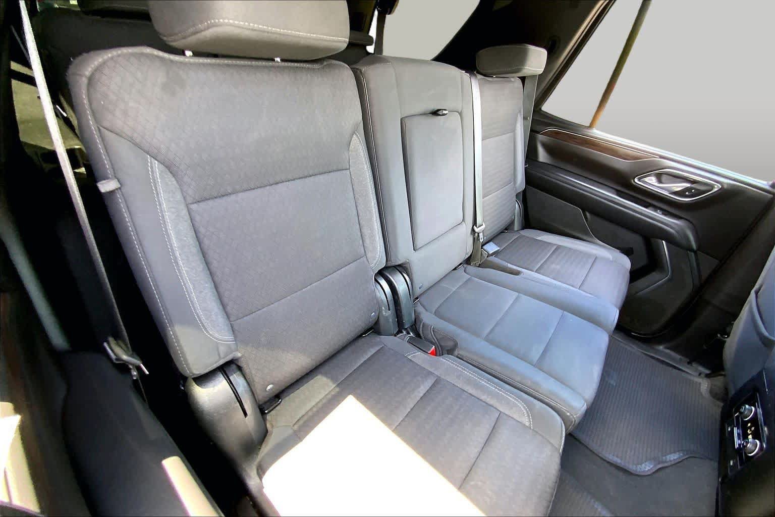 Used 2023 Chevrolet Tahoe LS RWD image 18
