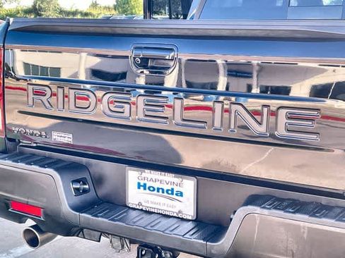 Certified 2024 Honda Ridgeline RTL image 8