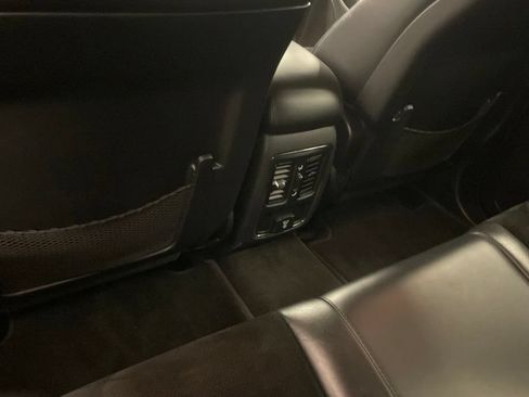 Used 2015 Jeep Grand Cherokee Altitude AWD/4WD image 28