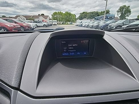 Used 2019 Ford Fiesta SE FWD image 27