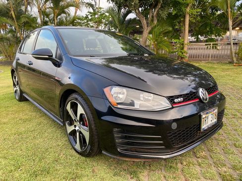 Used 2017 Volkswagen GTI S FWD image 19