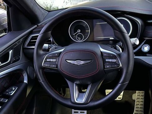 Used 2025 Genesis G70 3.3T Advanced w/ Sport Prestige Package image 19