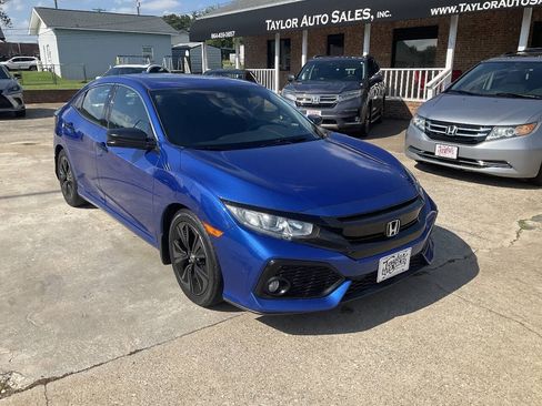 Used 2019 Honda Civic EX image 1