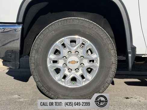 Used 2021 Chevrolet Silverado 3500 LTZ w/ LTZ Plus Package image 10