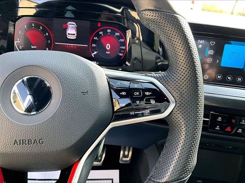 Used 2022 Volkswagen GTI S FWD image 17