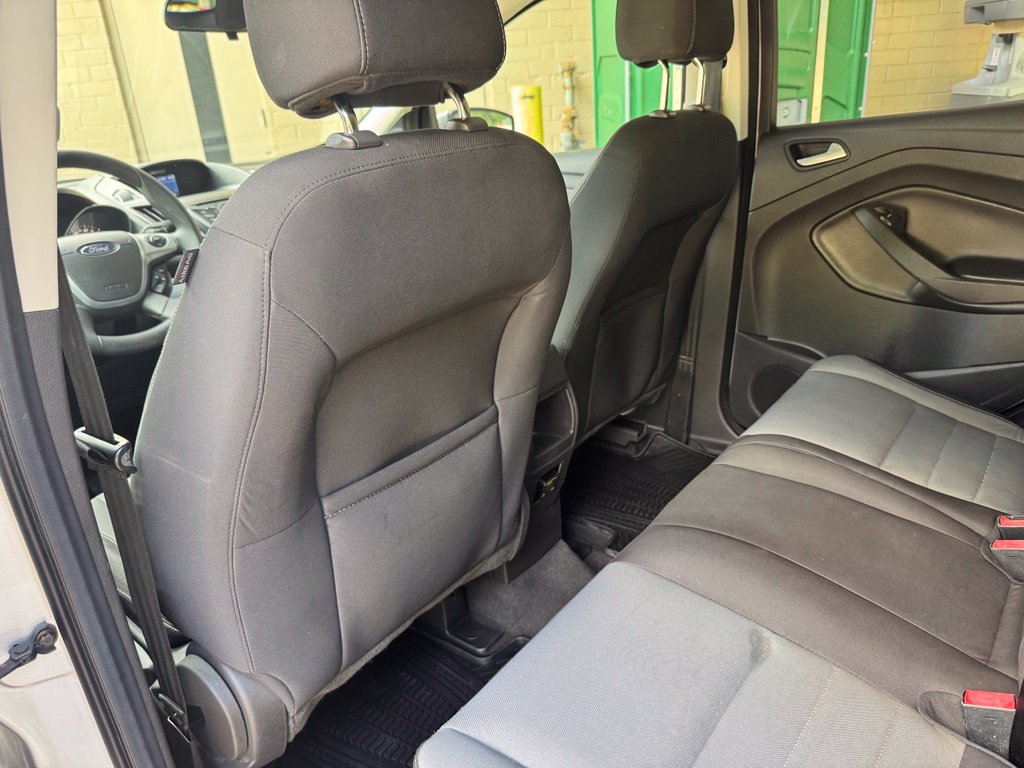 Used 2013 Ford Escape SE FWD image 15