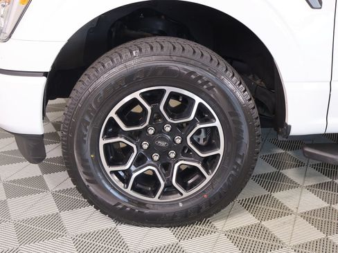 Used 2022 Ford F150 XLT w/ Equipment Group 302A High AWD/4WD image 18