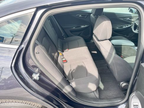 Used 2022 Chevrolet Malibu LS image 17