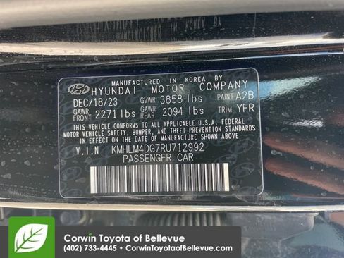 Used 2024 Hyundai Elantra SEL FWD image 24