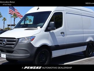 Used 2025 Mercedes-Benz Sprinter 2500 video 1