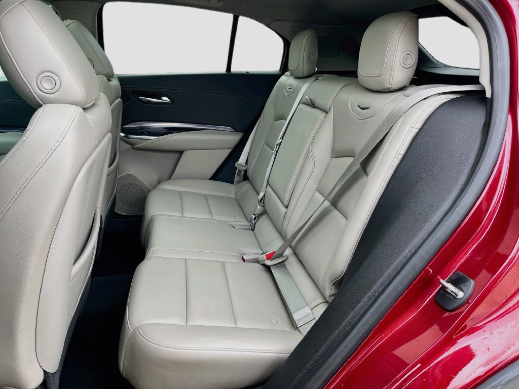 Used 2019 Cadillac XT4 Luxury FWD image 30