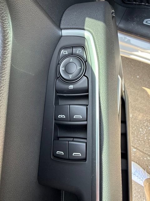 New 2026 GMC Sierra 1500 SLE w/ Preferred Package AWD/4WD image 12