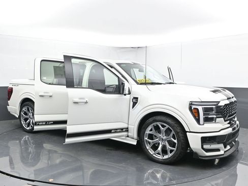 New 2025 Ford F150 Lariat w/ Equipment Group 502A High image 40