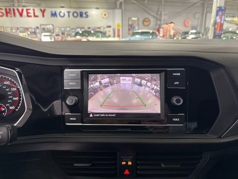 Used 2021 Volkswagen Jetta S w/ Driver Assistance Package image 18