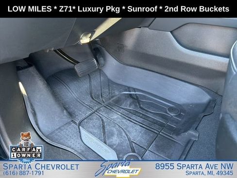 Used 2024 Chevrolet Tahoe Z71 w/ Luxury Package AWD/4WD image 26