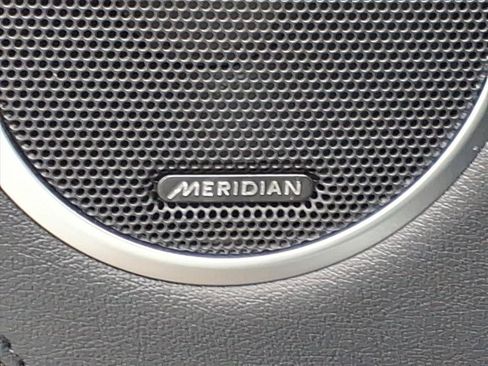 Used 2019 Land Rover Range Rover HSE image 15