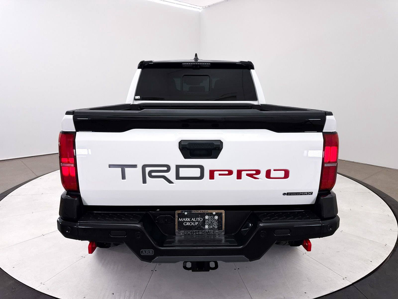 Used 2025 Toyota Tacoma TRD Pro AWD/4WD image 19