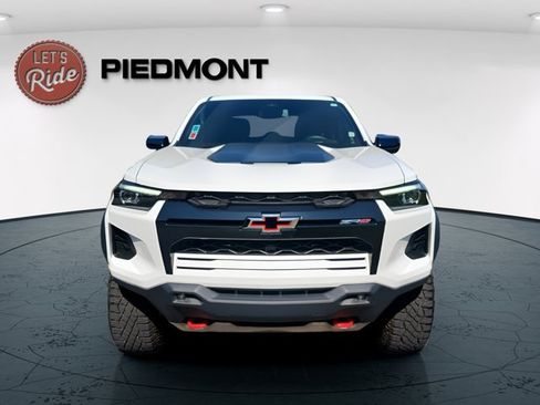 Used 2026 Chevrolet Colorado ZR2 AWD/4WD image 2