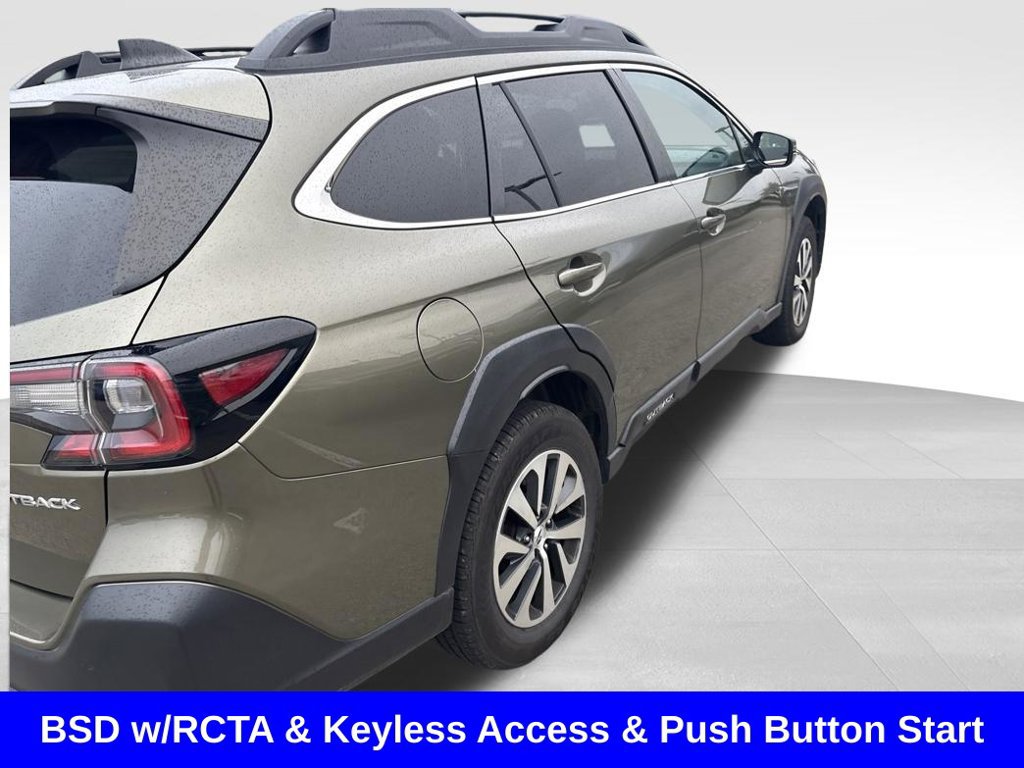Used 2023 Subaru Outback Premium AWD/4WD image 8
