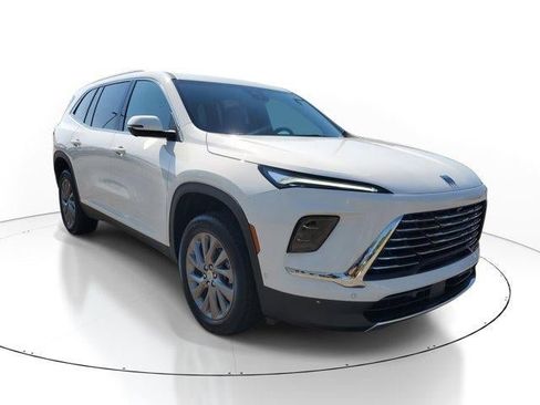 New 2026 Buick Enclave Preferred w/ Super Cruise Package image 2