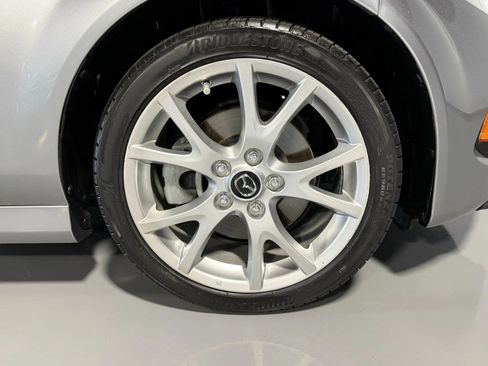 Used 2014 MAZDA MX-5 Miata Grand Touring RWD image 23