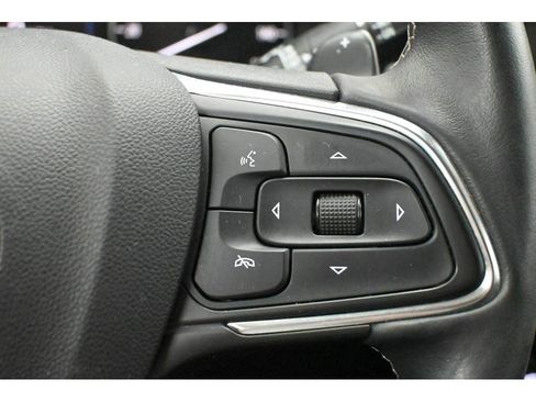 Used 2023 Buick Envision Preferred image 36