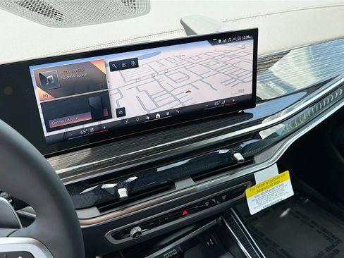 New 2027 BMW X7 xDrive40i AWD/4WD image 27