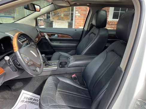 Used 2013 Lincoln MKX AWD image 7