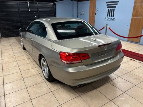 Used 2007 BMW 328i Convertible image 3
