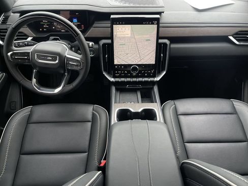 Used 2024 GMC Acadia Denali w/ Super Cruise Package image 20