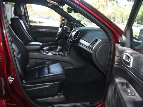 Used 2022 Jeep Grand Cherokee Limited AWD/4WD image 20