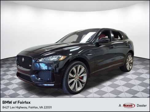 Used 2017 Jaguar F-PACE S image 1