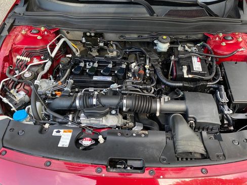 Used 2018 Honda Accord Sport image 44