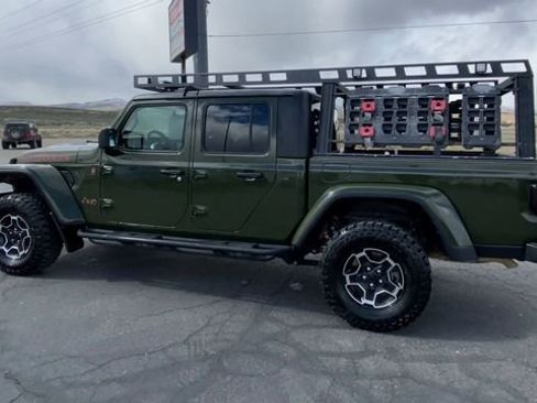 Used 2023 Jeep Gladiator Mojave w/ Trailer Tow Package AWD/4WD image 6