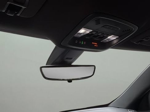 Used 2023 Chevrolet Traverse High Country w/ LPO, Floor Liner Package FWD image 28