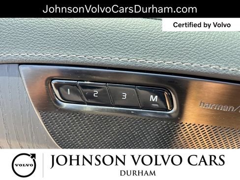 Certified 2024 Volvo XC90 T8 Ultimate w/ Protection Package Premier AWD/4WD image 16