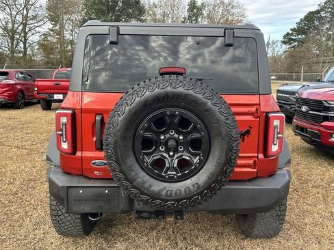 Certified 2023 Ford Bronco Wildtrak image 12