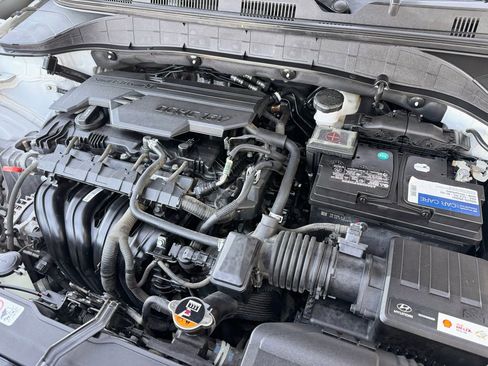 Used 2022 Hyundai Kona SE image 29