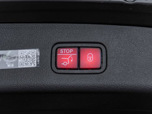 New 2026 Mercedes-Benz GLC 300 4MATIC image 35