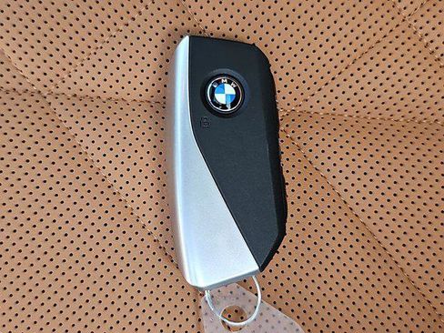 New 2026 BMW X5 sDrive40i w/ M Sport Package image 38