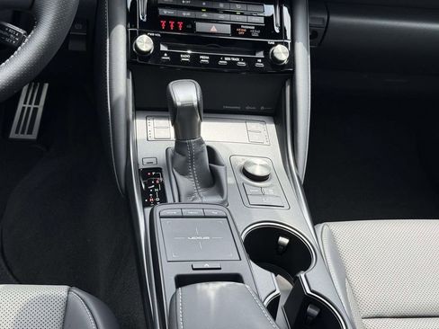 Used 2025 Lexus IS 350 F Sport AWD/4WD image 19