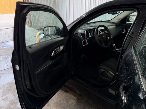 Used 2014 Chevrolet Equinox LS image 4