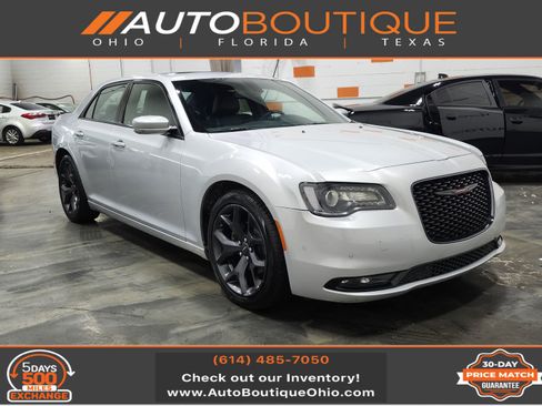 Used 2023 Chrysler 300 S image 1