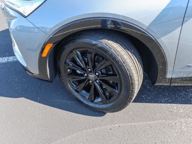 Used 2025 Buick Envista Sport Touring w/ Convenience I Package FWD image 29