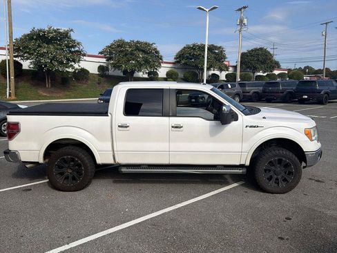Used 2011 Ford F150 Lariat w/ Lariat Chrome Pkg AWD/4WD image 4