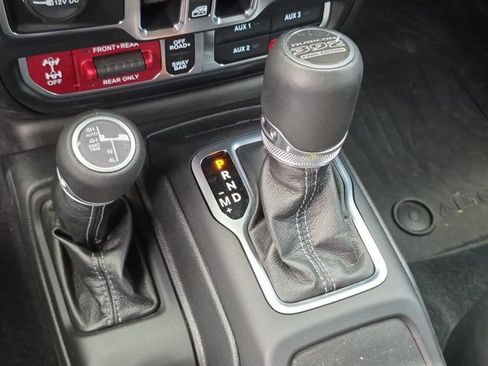 Used 2024 Jeep Wrangler Unlimited Rubicon 392 AWD/4WD image 11