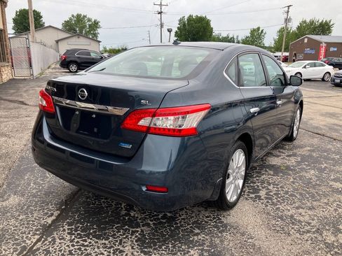 Used 2013 Nissan Sentra SL w/ Navigation Pkg FWD image 3