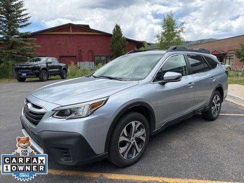 Used 2022 Subaru Outback Limited XT AWD/4WD image 3